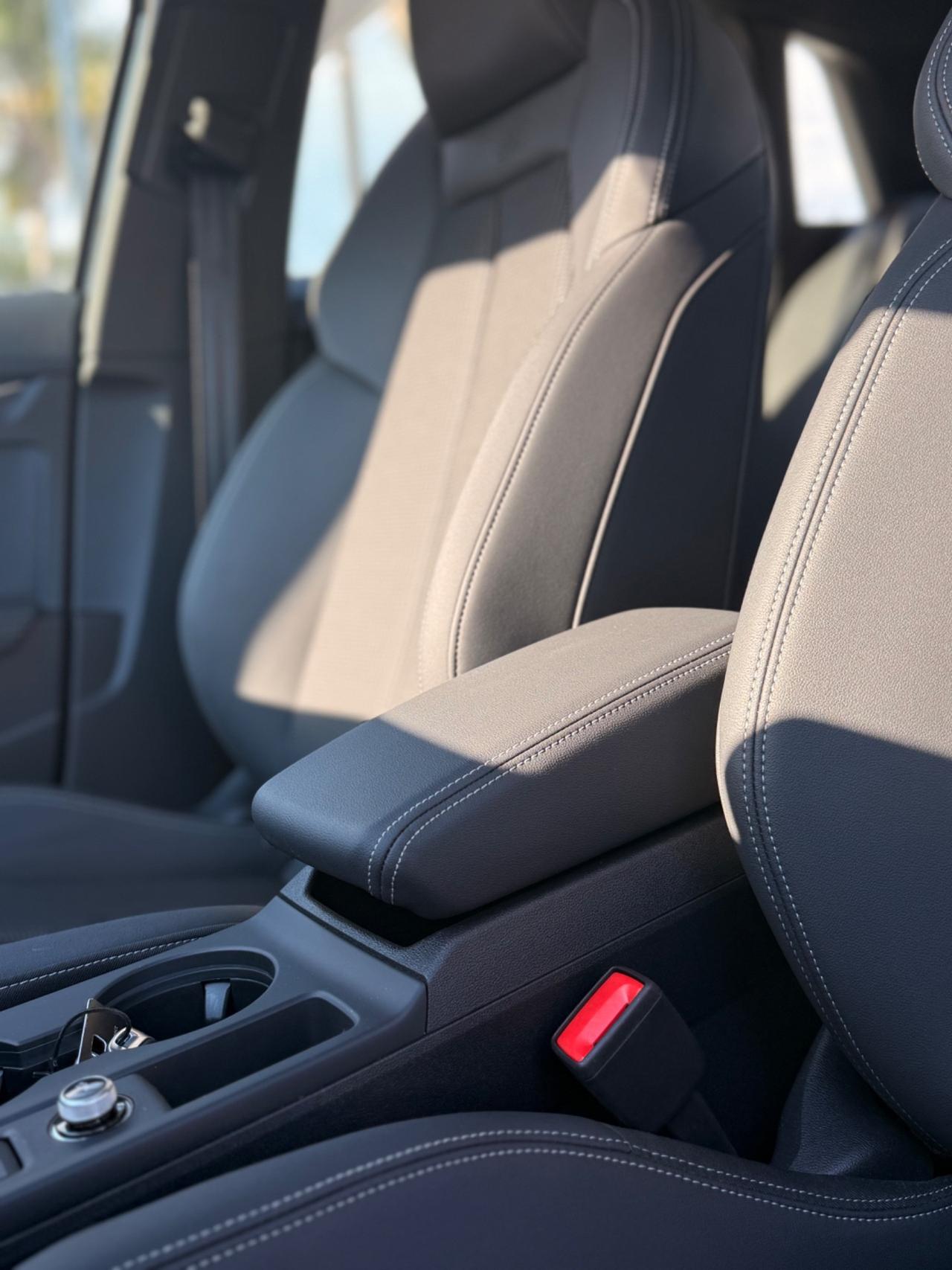 AUDI A3 SPB 35d 150cv S LINE + tetto apr. Pack luci