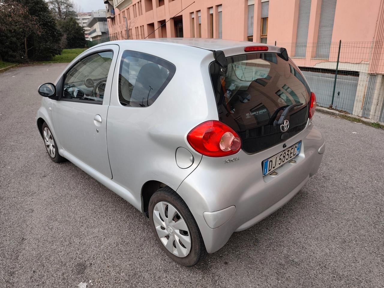 Toyota Aygo 1.0 Benz euro 4 neopatentati