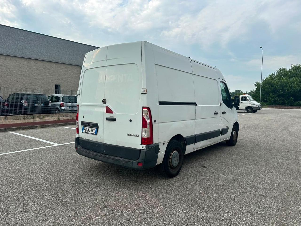 Renault master