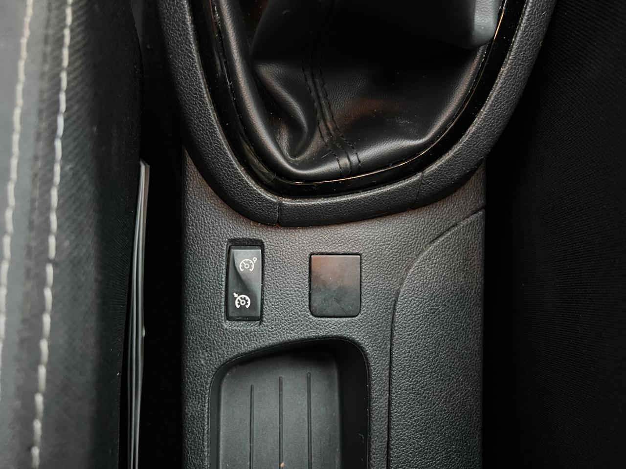 Renault Clio GPL 5 porte Permute rate garanzia