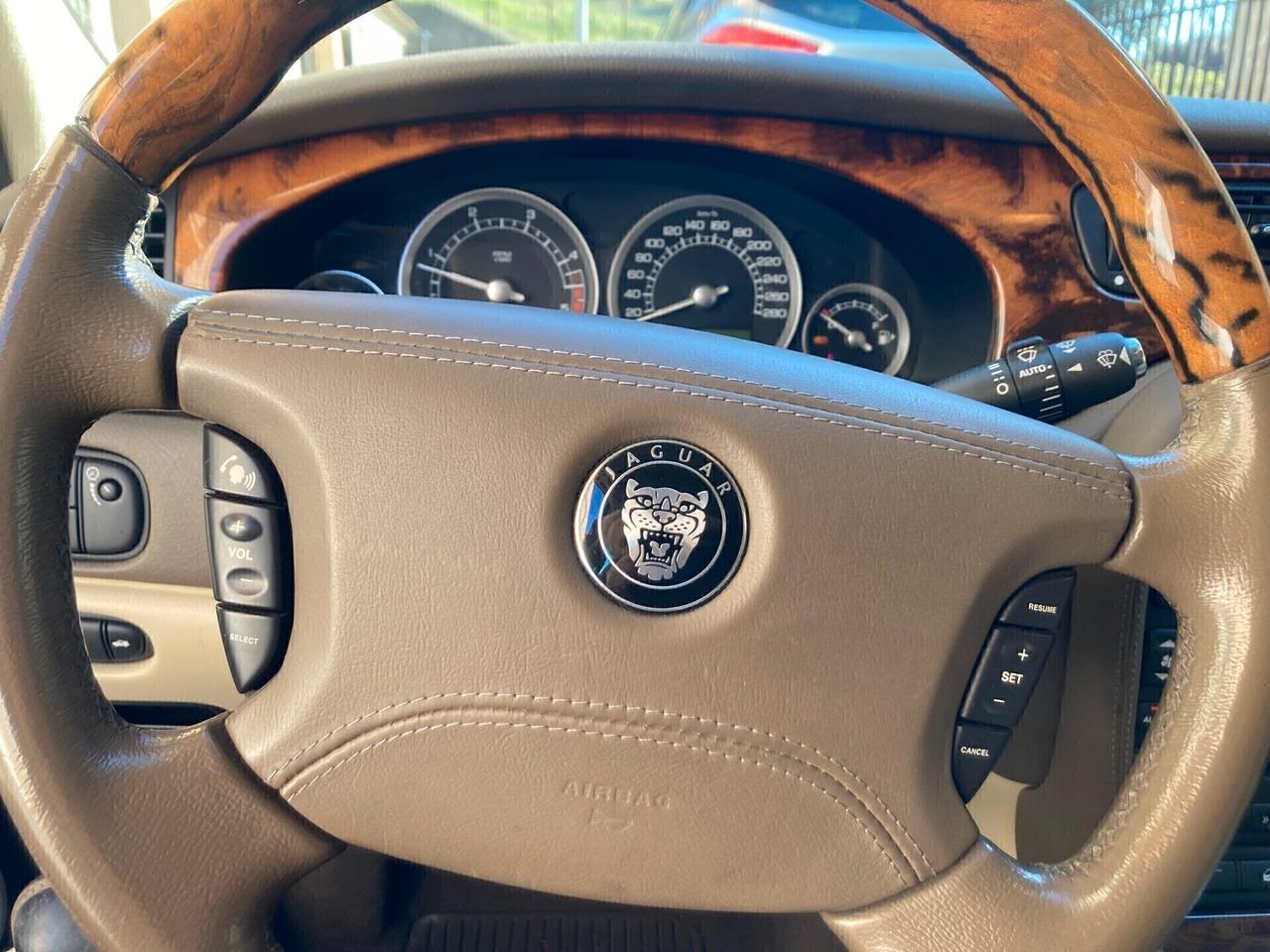 Jaguar S-Type 2.7 diesel V6 Executive automatica