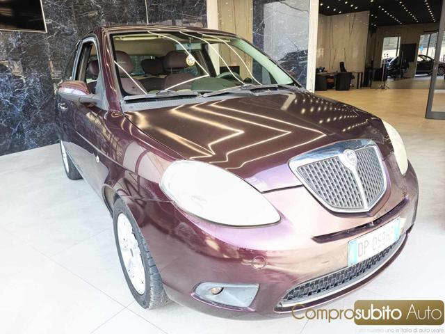 LANCIA Ypsilon 1.2 Platino