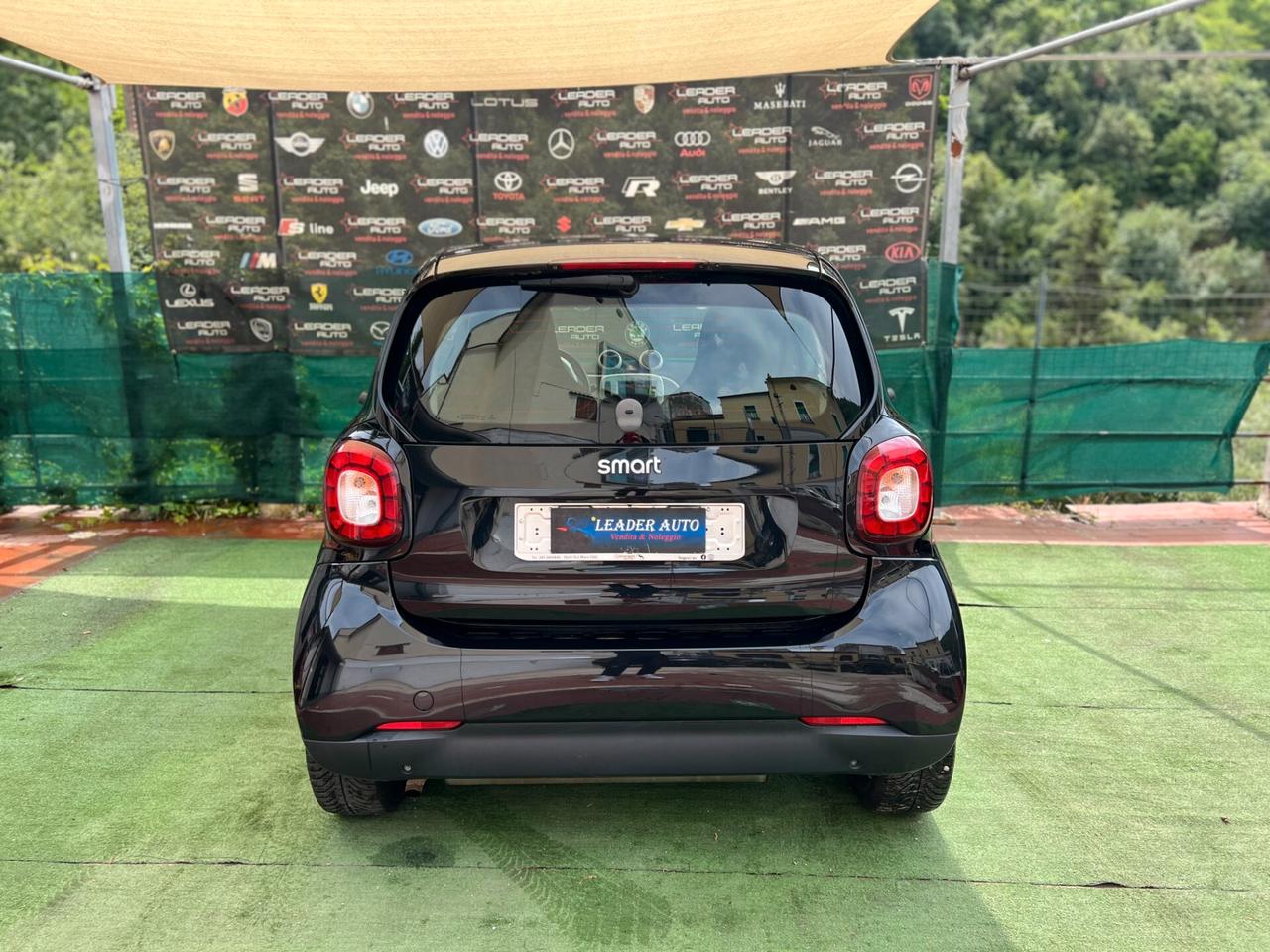 Smart ForTwo 1.0 71 cv Navigatore - Bracciolo - Cambio Automatico