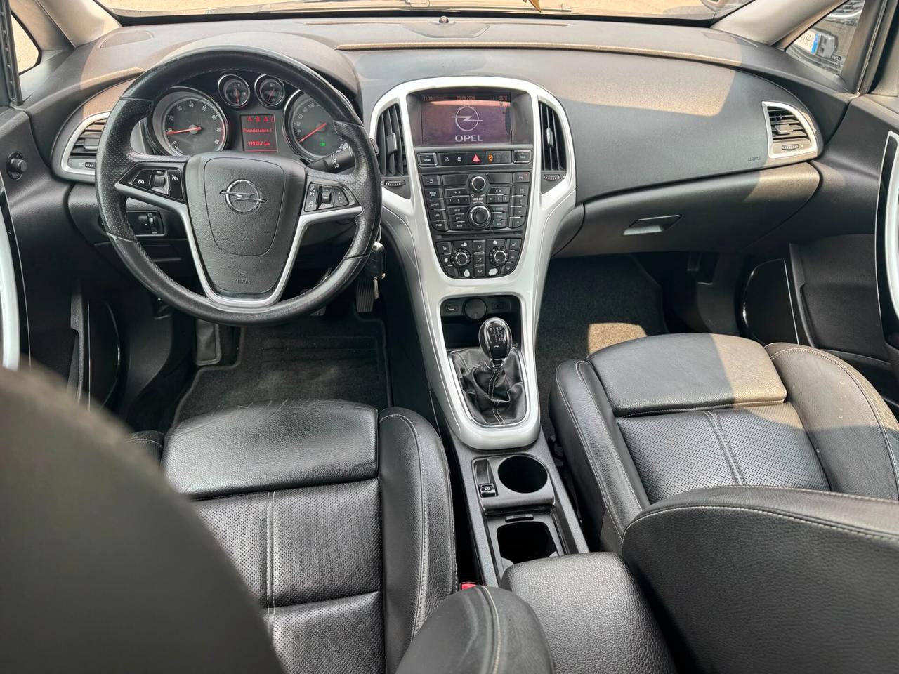 Opel Astra IV 2010 5p 1.6 turbo Cosmo S 180cv*pelle*navi*