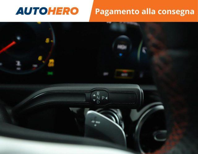 MERCEDES-BENZ A 180 d Automatic Premium