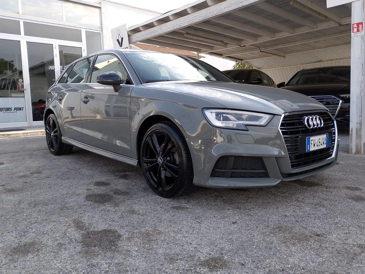AUDI A3 SPB 30 g-tron S tronic Admired