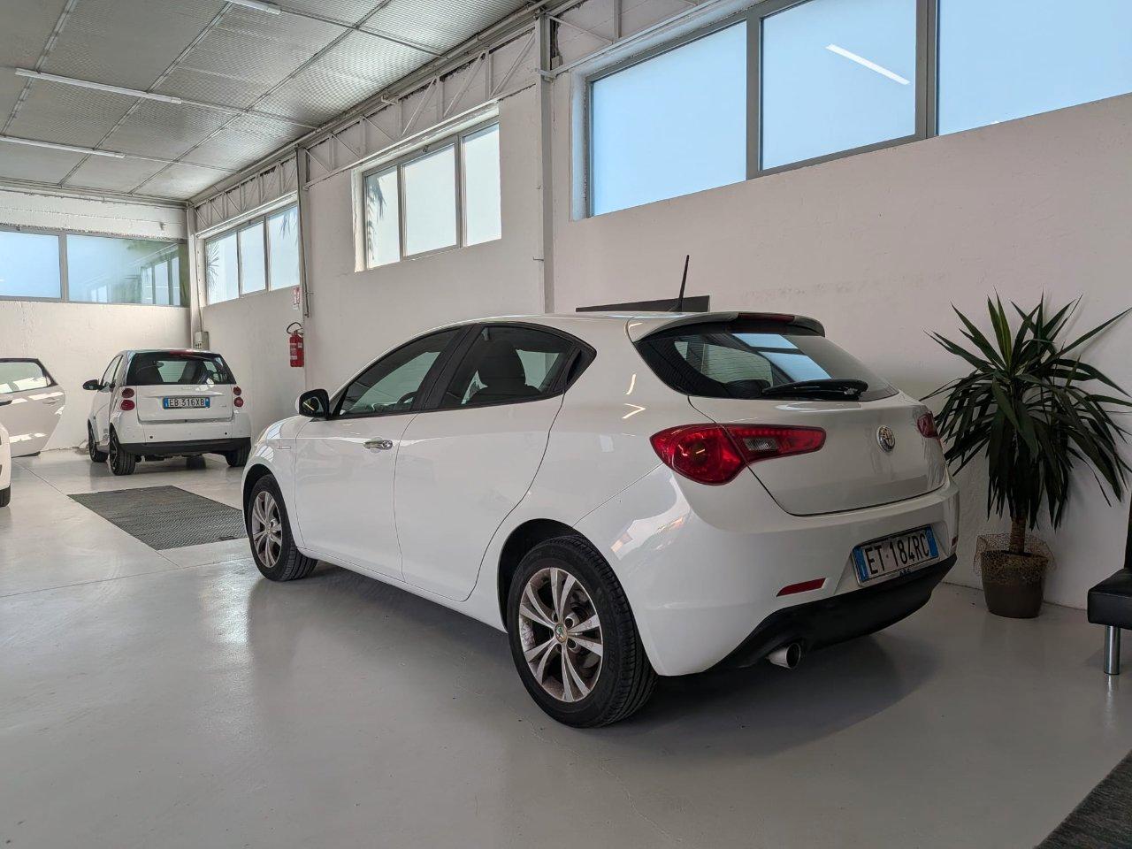 Alfa Romeo Giulietta 1.6 jtdm Business E5+