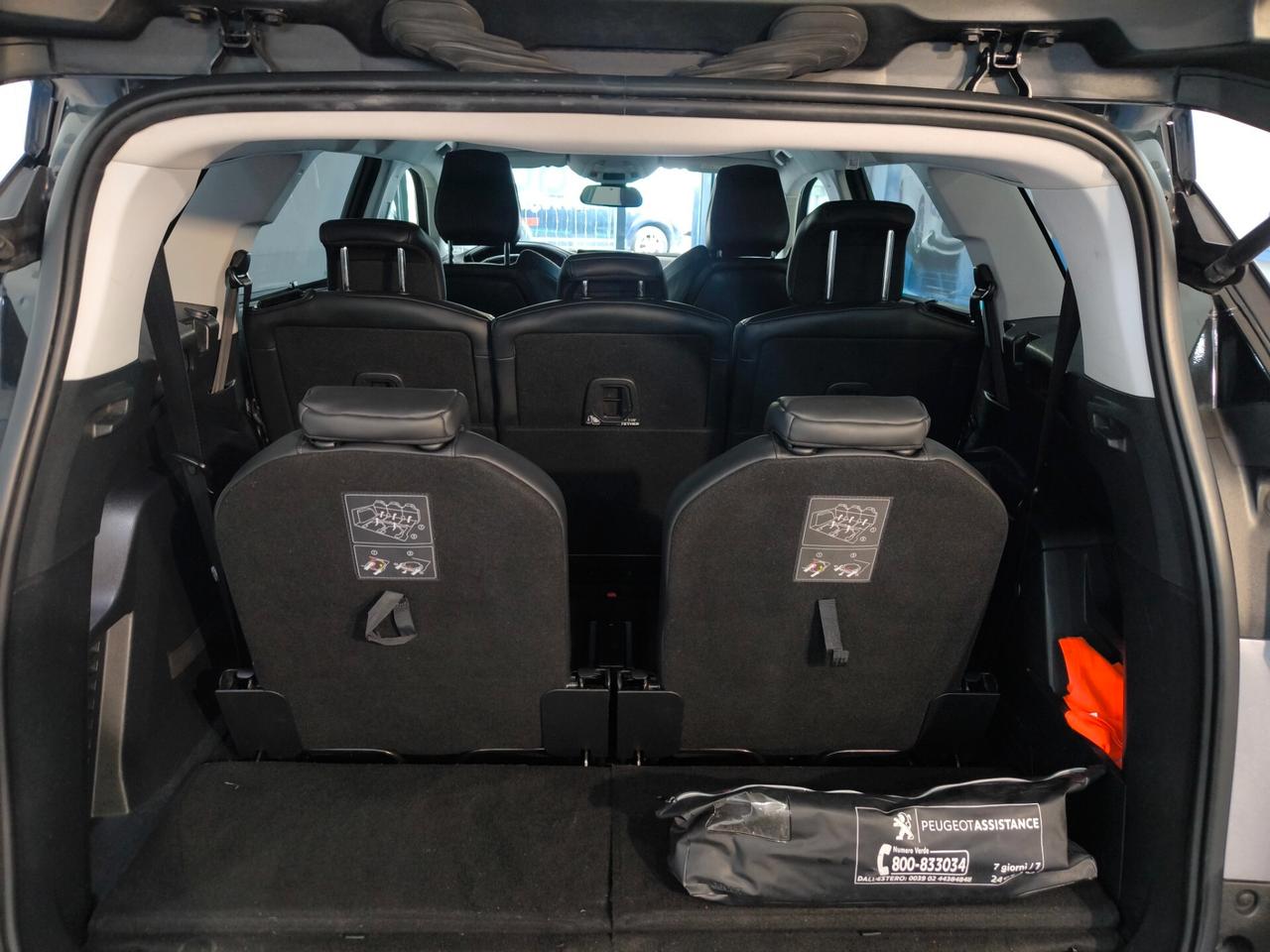 Peugeot 5008 BlueHDi 120 S&S EAT6 Crossway