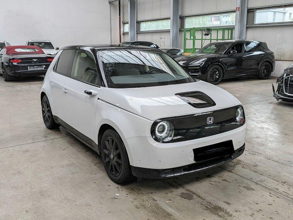 Honda e Advance 35kWh LED PANO ACC 360-KAM