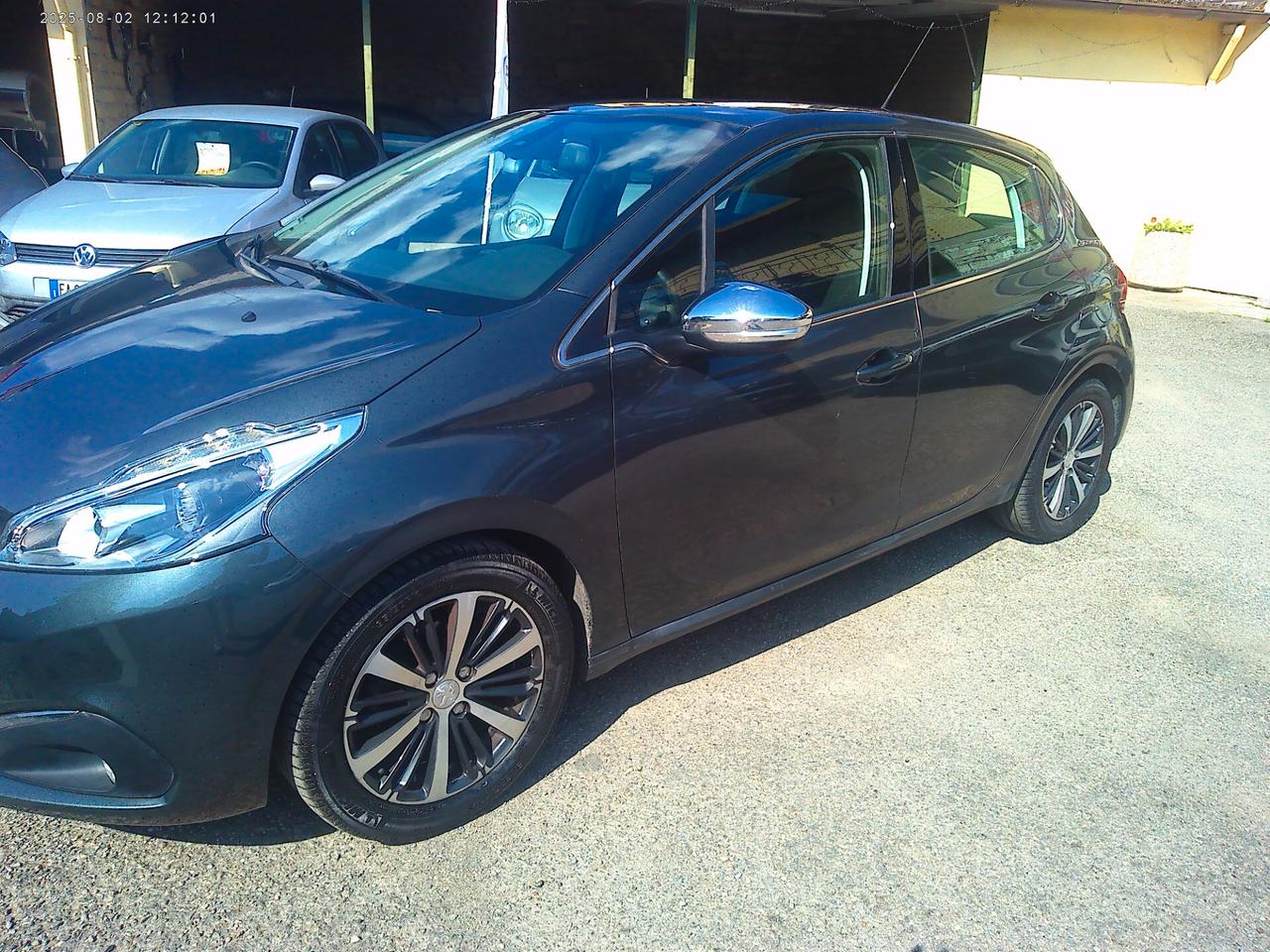 Peugeot 208 PureTech 82 5 porte Allure