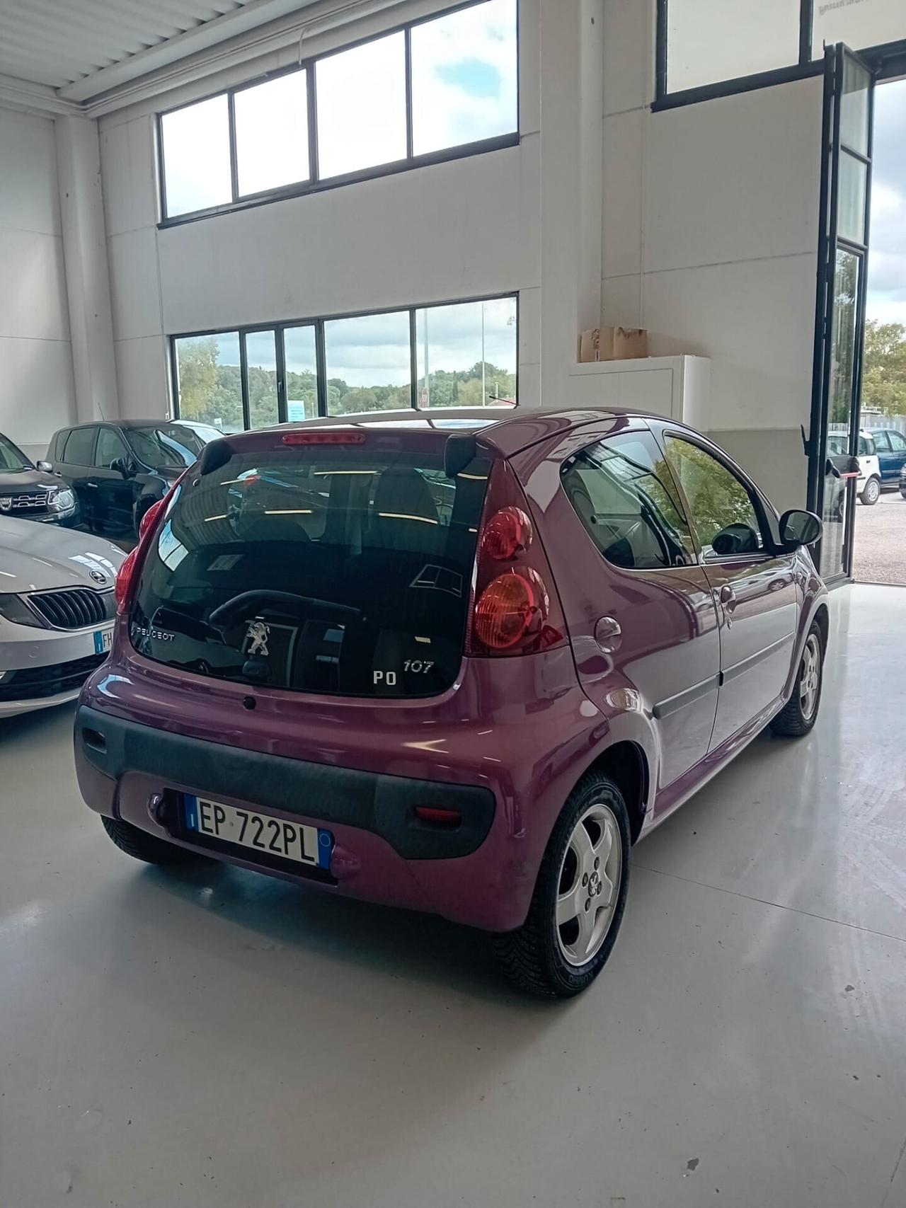 Peugeot 107 1.0 68CV 5p. Allure Automatica