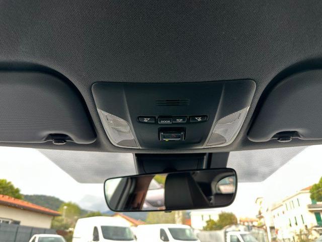 TOYOTA Corolla 1.8 Hybrid Active