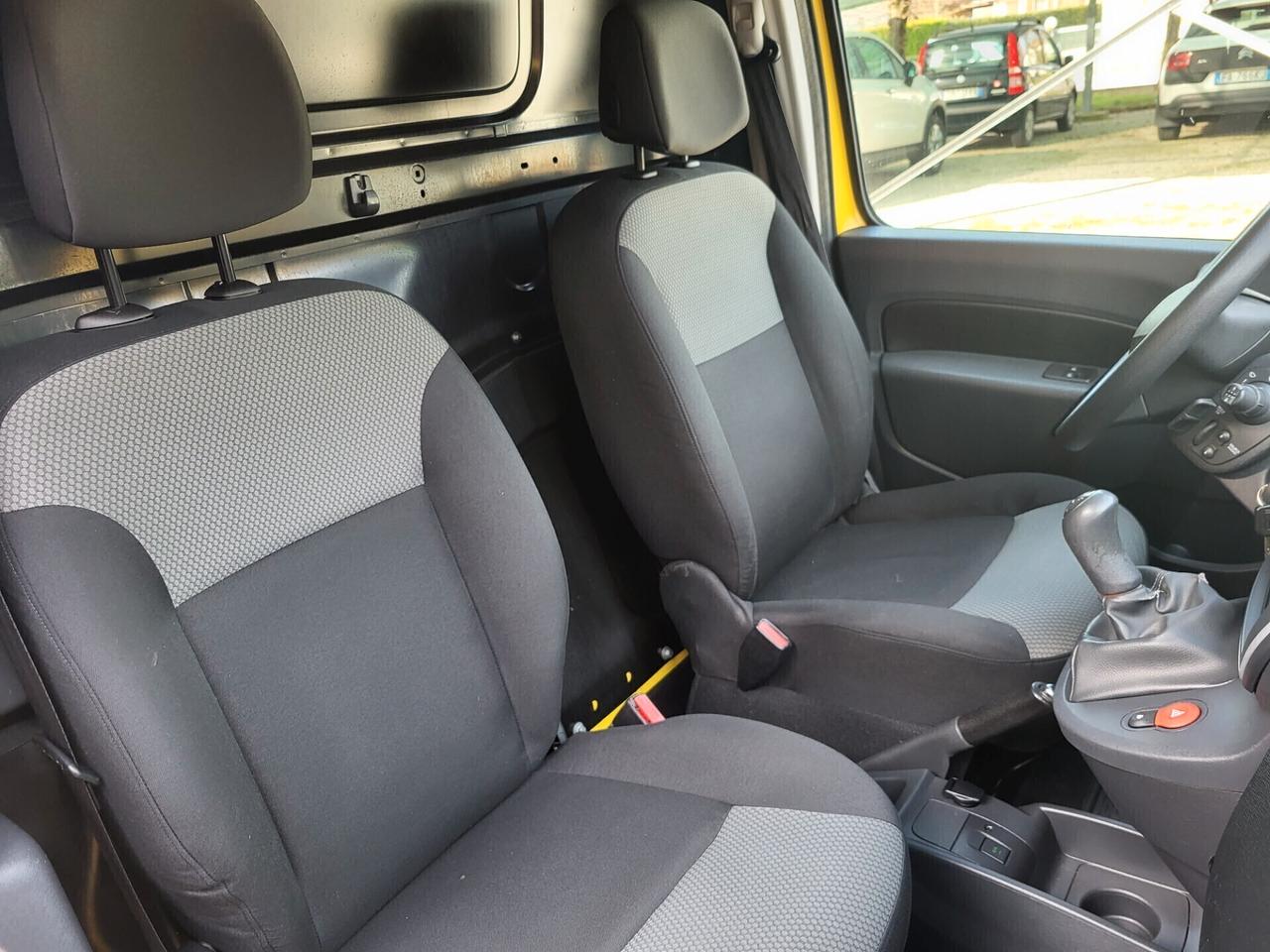 Renault Kangoo 1.5 dCi 90CV