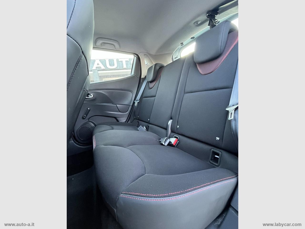 RENAULT Clio 1.2 75 CV 5p. Wave