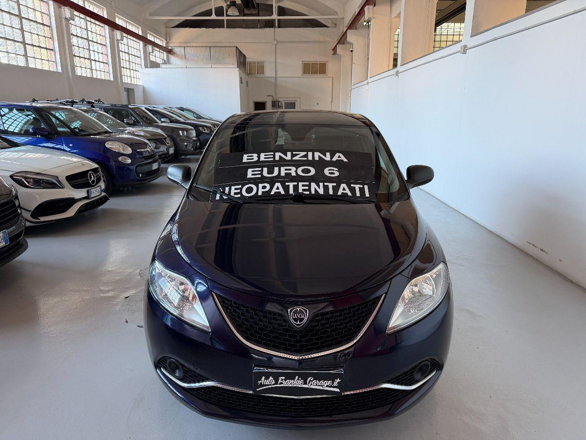LANCIA - Ypsilon - 1.2 69 CV 5p. Platinum