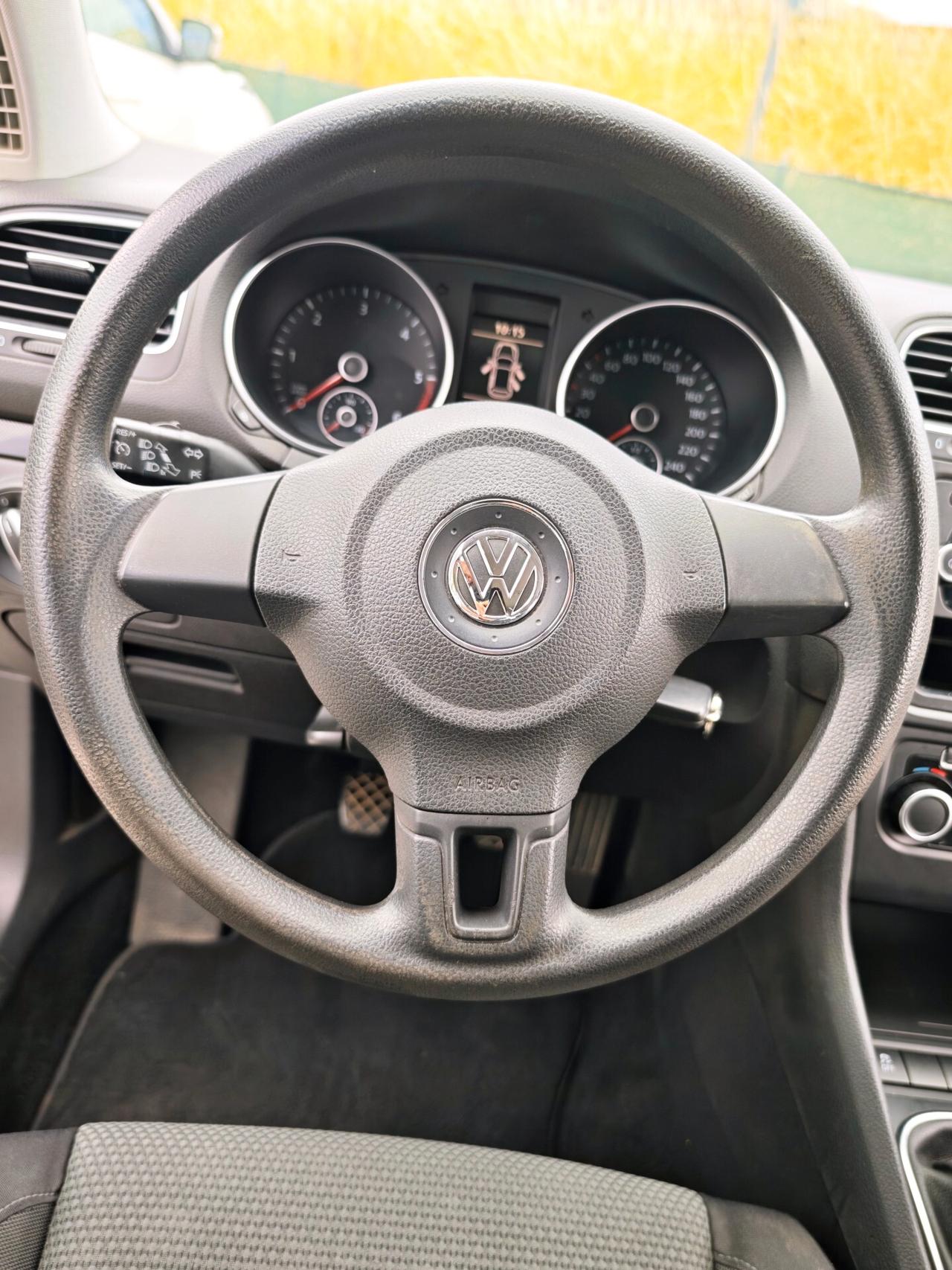 Volkswagen Golf 1.6 TDI DPF 5p. Highline
