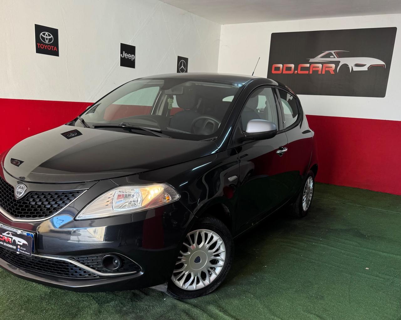 Lancia Ypsilon 1.2 69 CV 5 porte 130000 Chilometri