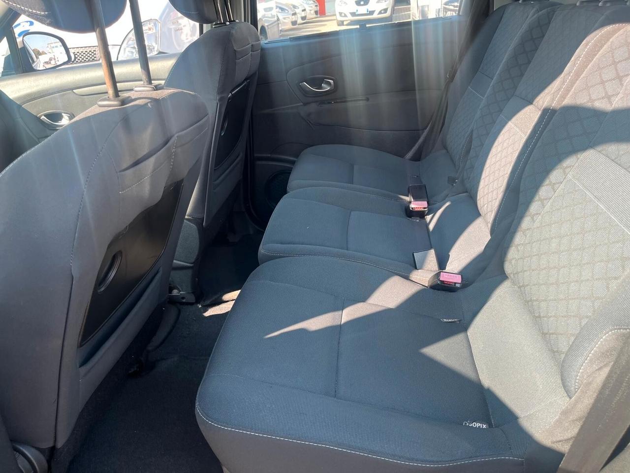 Renault Scenic Scénic 1.5 dCi 110CV