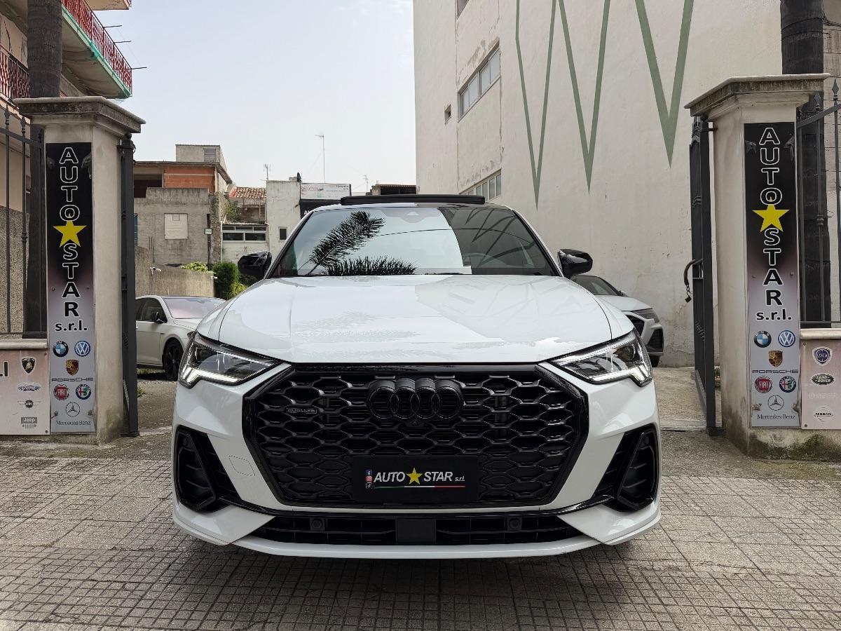 Audi Q3 Sportback 40TDI Quattro S-line Identity Black 193CV