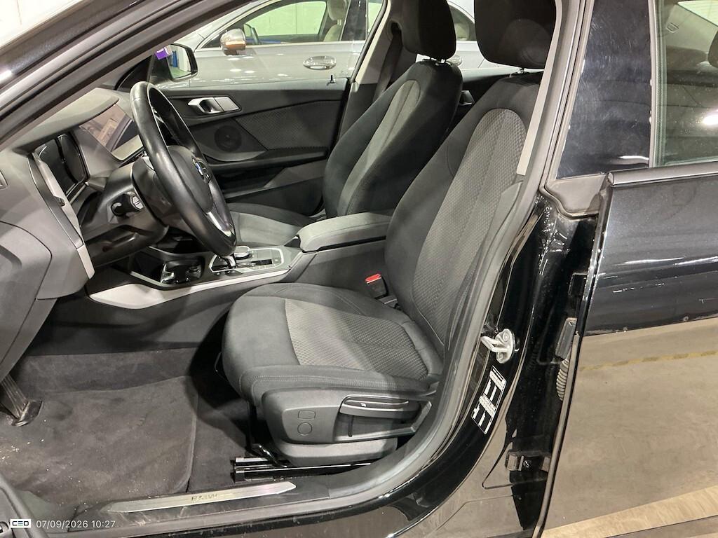 BMW 216D GRAN COUPE 115CV STEPTRONIC BUSINESS ADVANTAGE ( FARI LED - CRUISE - NAVI - MIRROR - PDC )