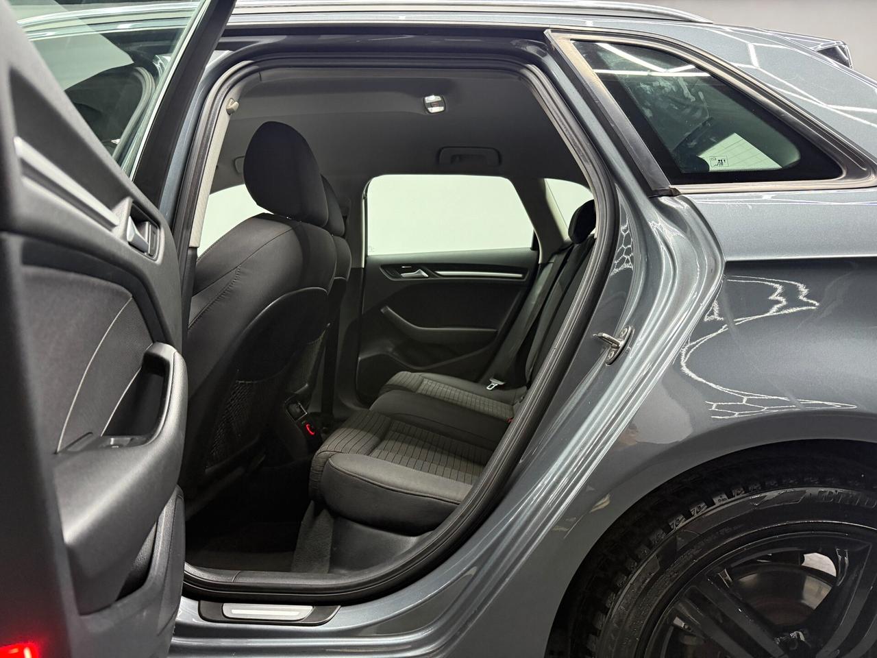 Audi A3 2.0 TDI 150 CV clean diesel quattro Ambition