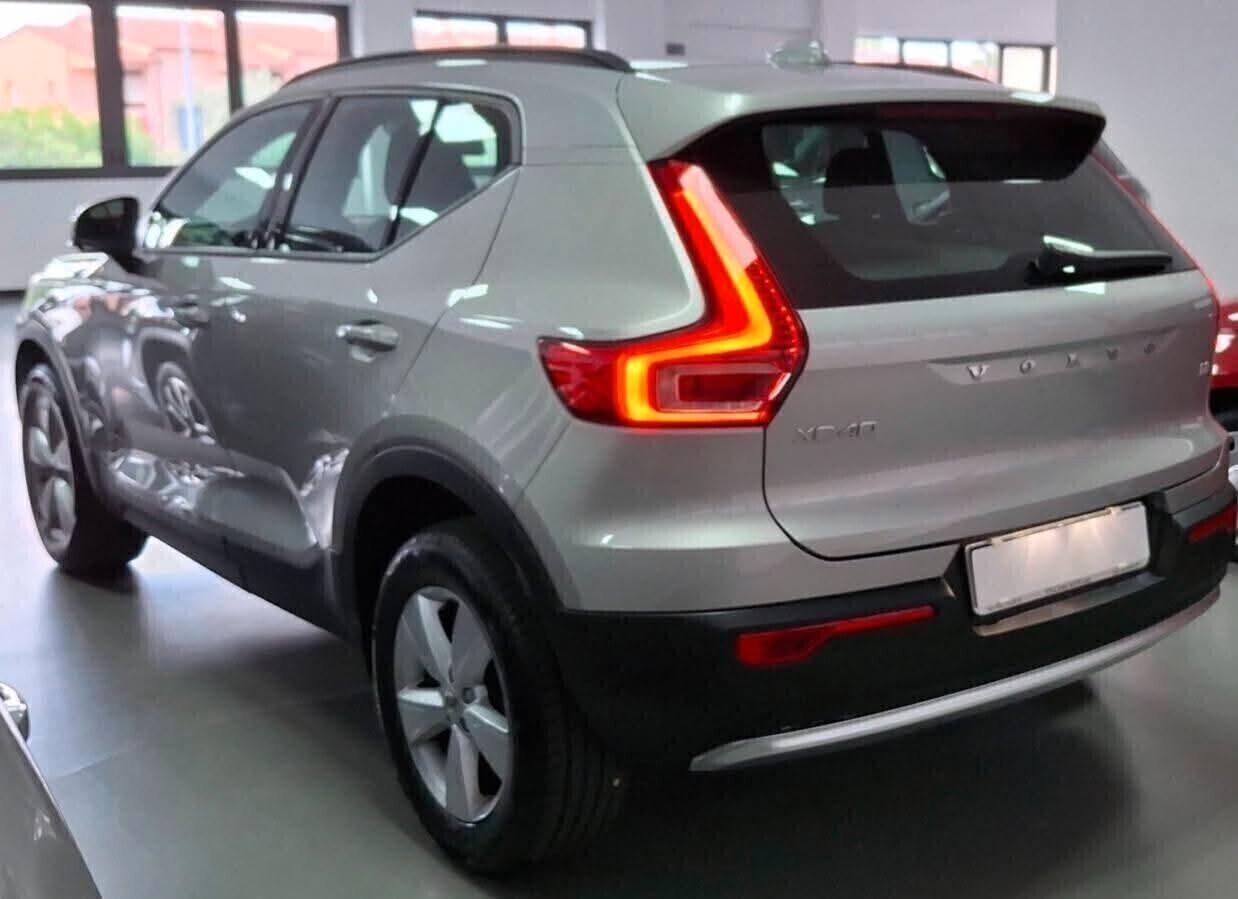 Volvo XC-40 automatica 29.000km unico proprietario