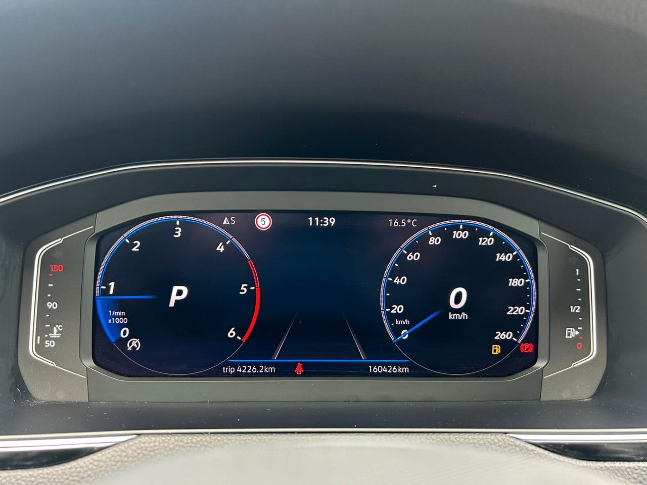 VW Passat 2.0 TDI DSG EXECUTIVE COCKPIT/NAVI-2020