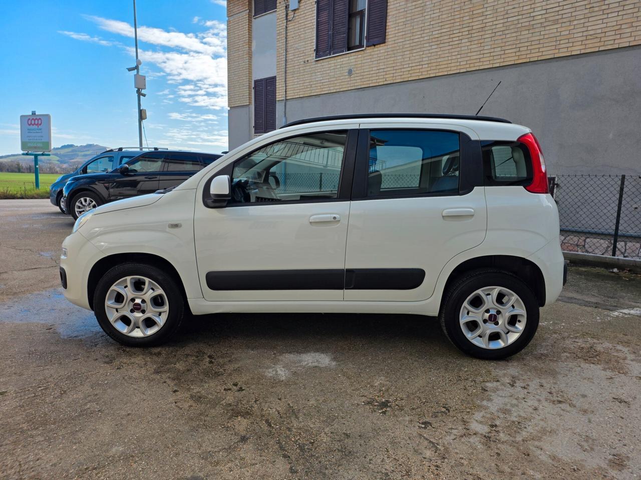 Fiat Panda 0.9 TwinAir Turbo Natural Power Lounge