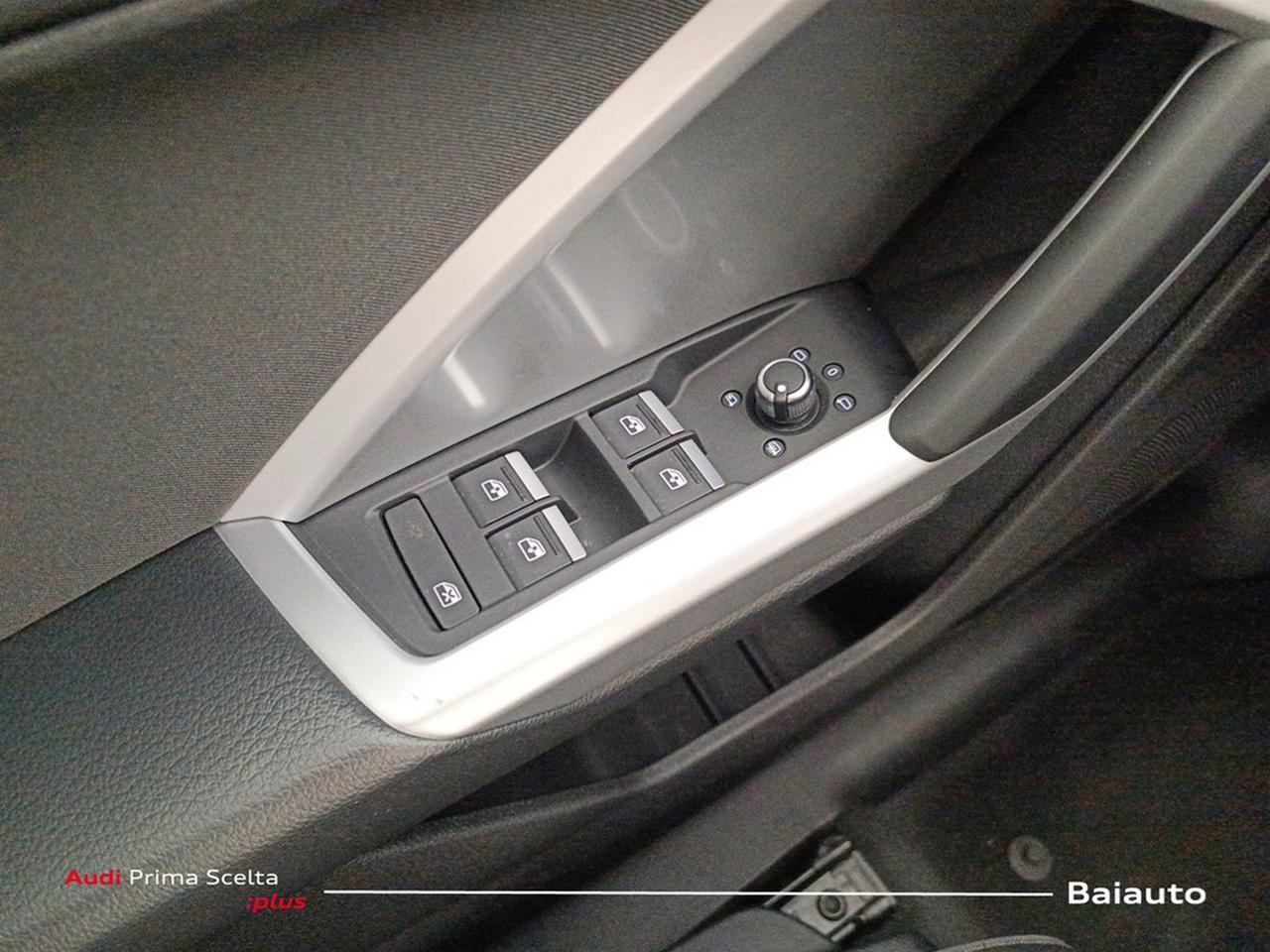 Audi Q3 35 2.0 tdi business advanced s tronic