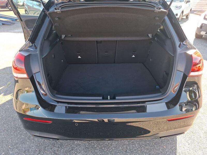 Mercedes-Benz Classe A A 200 d Automatic Premium EDITION