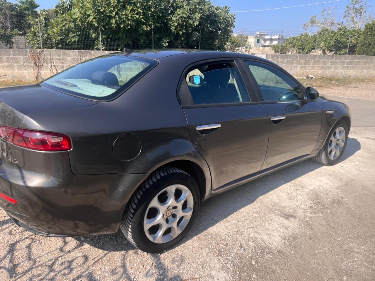 Alfa Romeo 159 1.9 JTDm Distinctive
