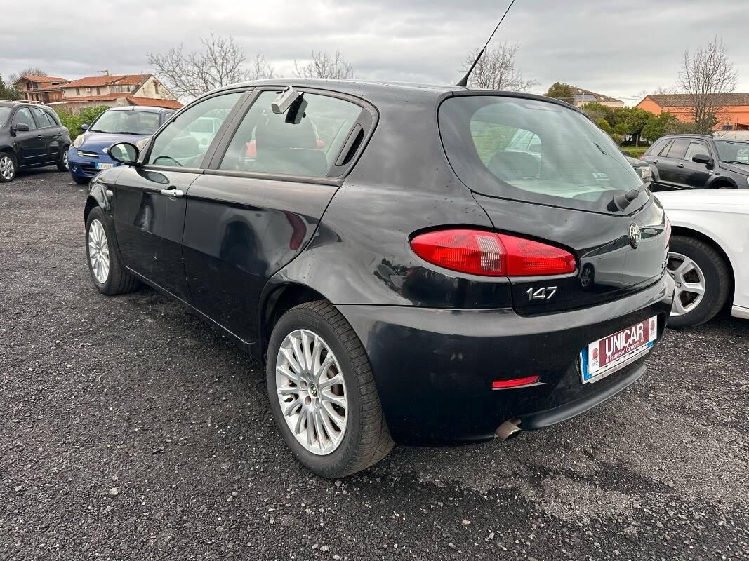 Alfa Romeo 147 1.6 ts 16v Distinctive c esp 105cv 5p