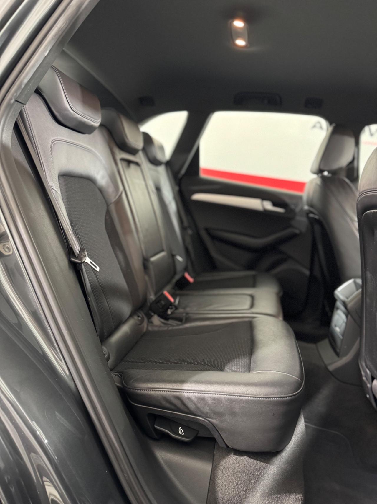 Audi Q5 2.0 TDI S-LINE 170 CV quattro S tronic