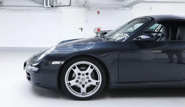 PORSCHE 911 Carrera Cabriolet