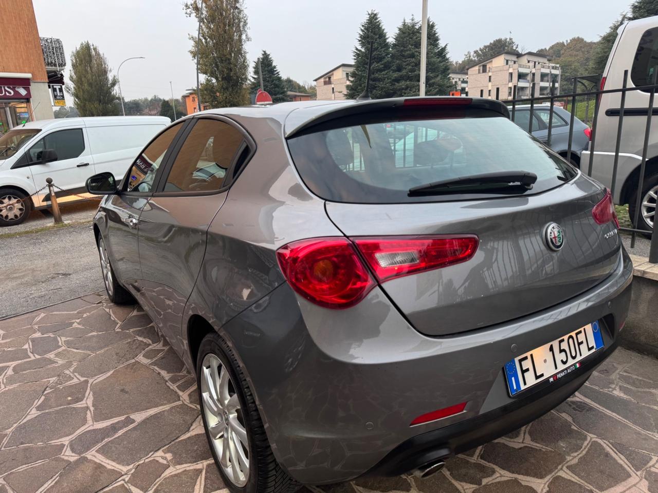 Alfa Romeo Giulietta 1.6 JTDm TCT 120 CV Super