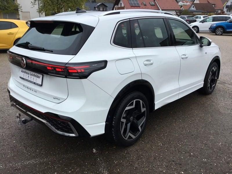 Volkswagen Tiguan 1.5 eTSI 110KW ACT R-Line DSG Gancio LED 19" Camera