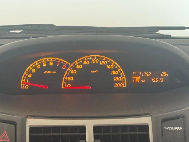 TOYOTA Yaris 1.0 5PORTE Sol