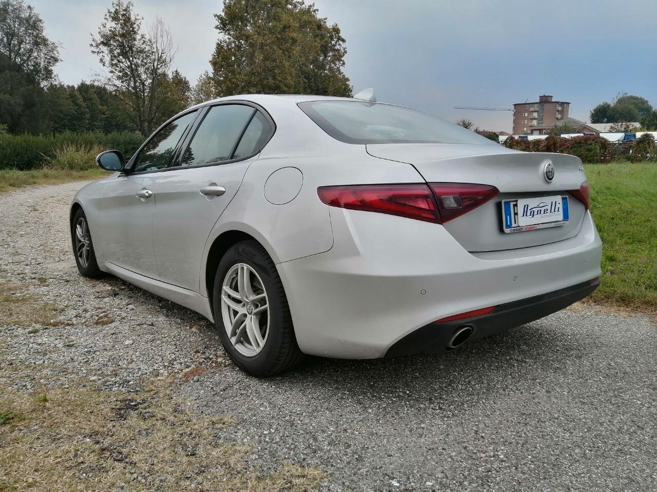 Alfa Romeo Giulia 2.2 Turbodiesel 150 CV Super