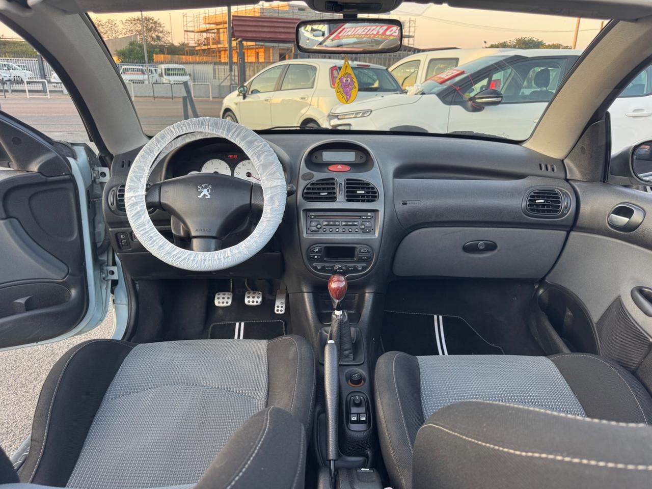 Peugeot 206 1.6 16V CC