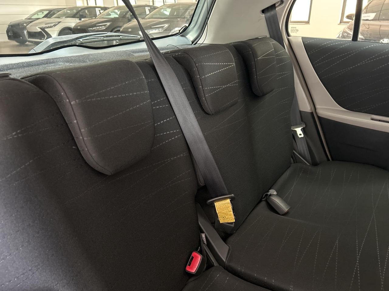 Toyota Yaris 5p 1.0 Sol