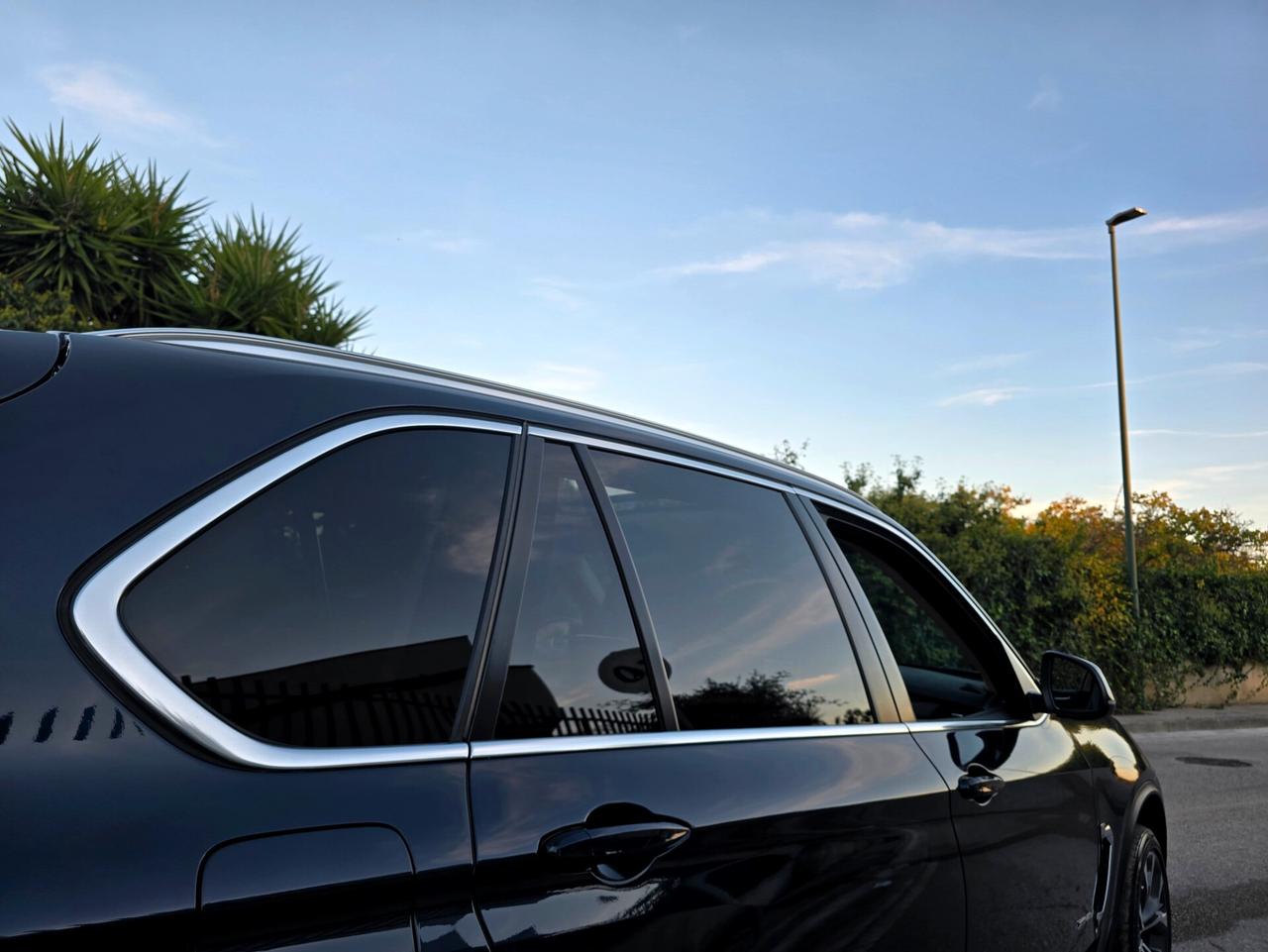 BMW X5 LUXURY 313CV N1 2018 MOTORE NUOVO