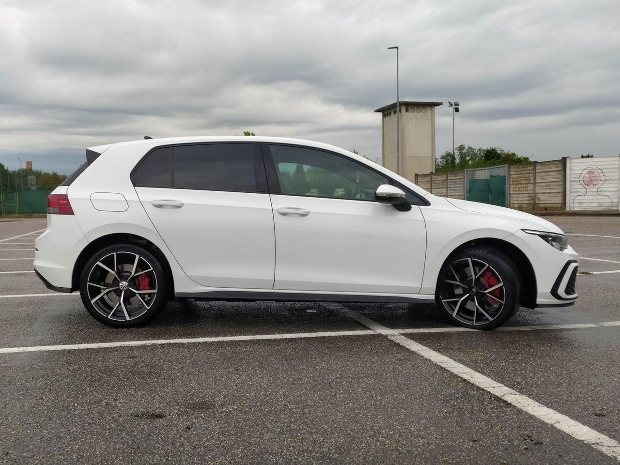 Volkswagen Golf 1st Edition Life 1.4 eHybrid #6450