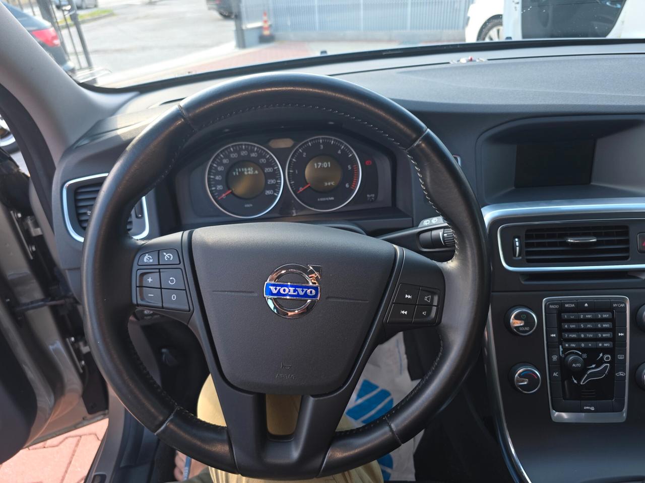 Volvo V60 D2 1.6 115cv Drive perfetta e garantita 12M