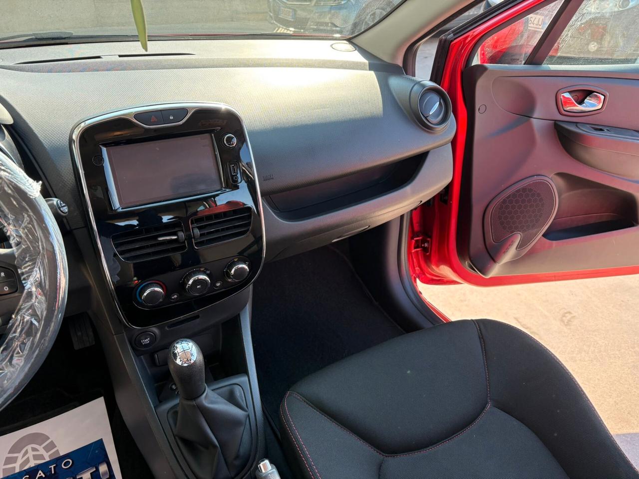 Renault Clio dCi 8V 90CV Start&Stop 5 porte Energy Intens