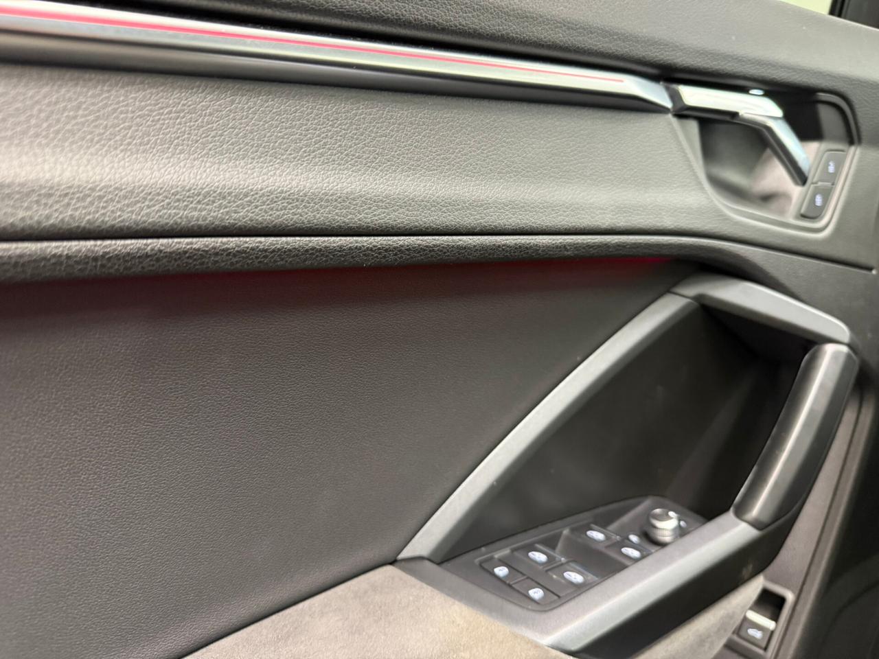 Audi Q3 45 TFSIe S-Tronic S-Line Edition