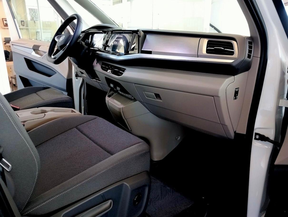 Volkswagen T7 Multivan 1.5 PHEV 4motion 245cv IQ LED GANCIO 360° FULL