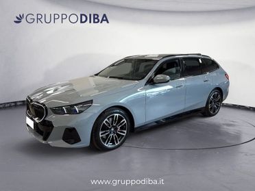 BMW Serie 5 G61 Touring 520d Touring 48V xdrive MSport Pro auto