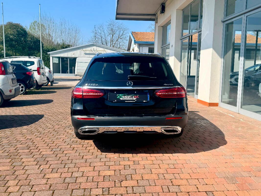 Mercedes Classe E 220 d mhev Business Sport 4matic auto