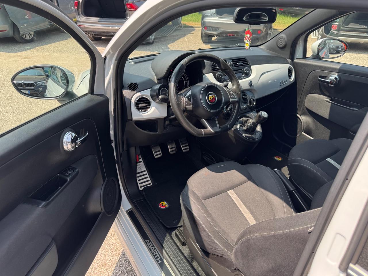 Abarth 500 1.4 Turbo T-Jet Custom