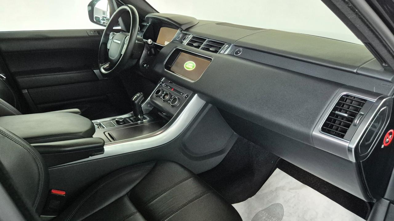 Land Rover Range Rover Sport 3.0 TDV6 HSE Dynamic